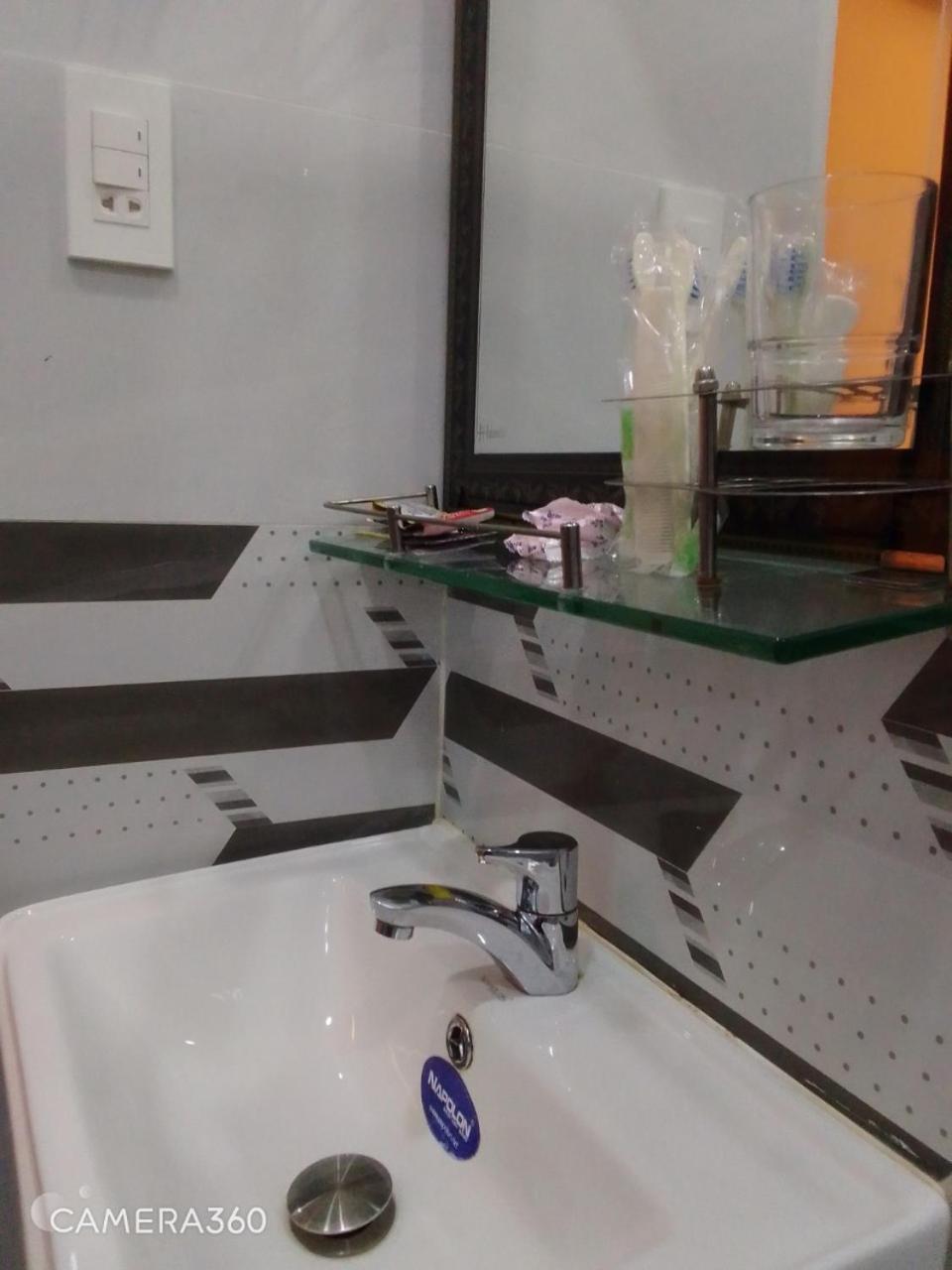 102 House Hotel 3*